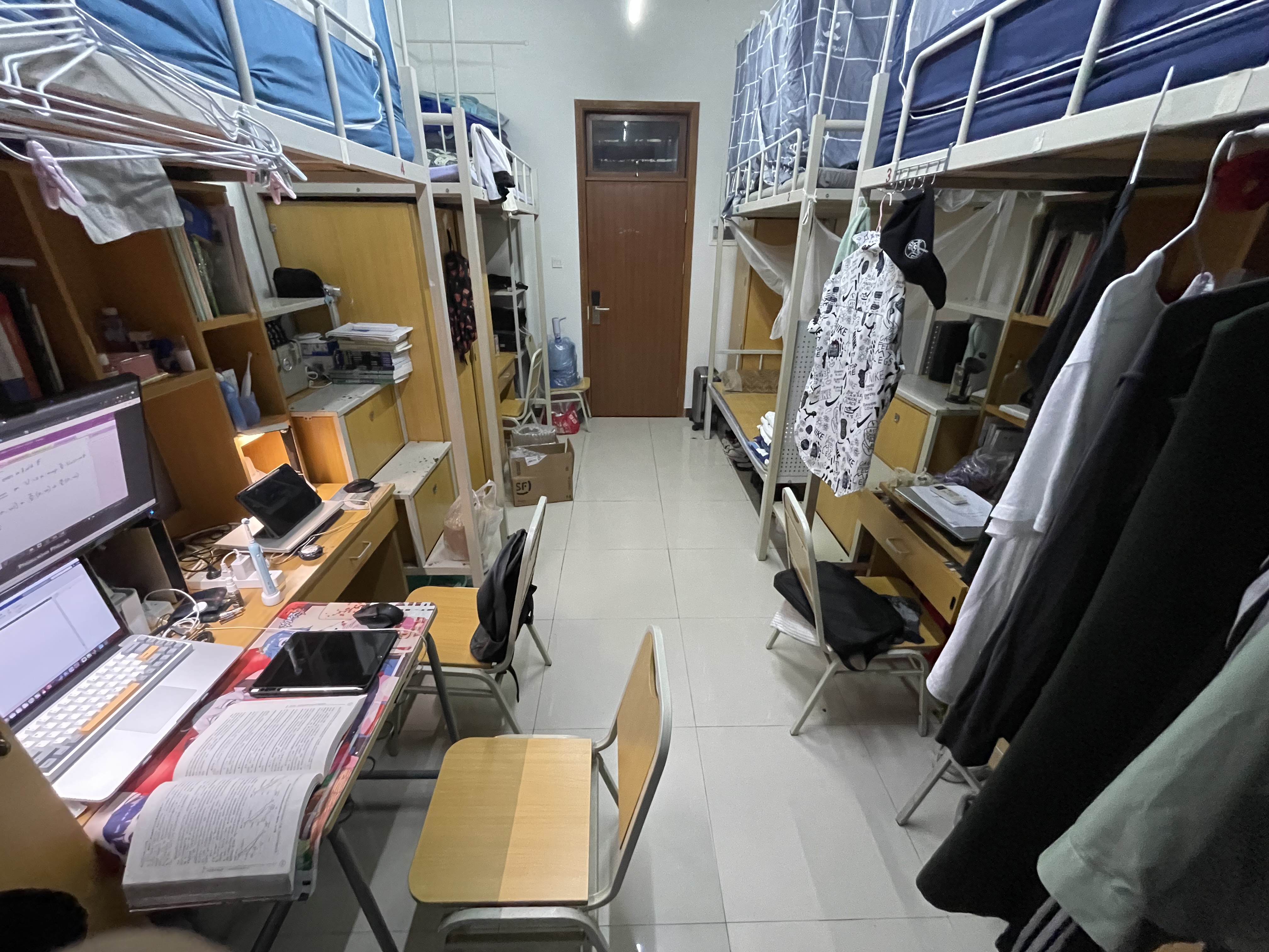 dorm1